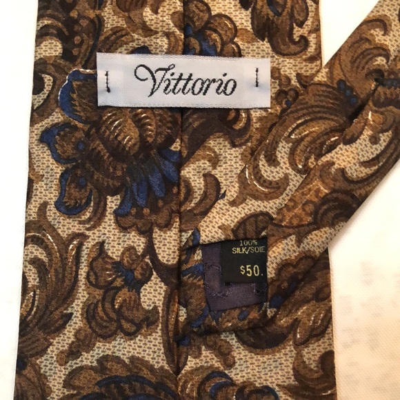 Victorio Tie - Picture 3 of 4